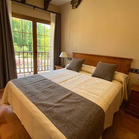 Hotel Rural El Lagar De Nemesio Perales de Tajuna Esterno foto
