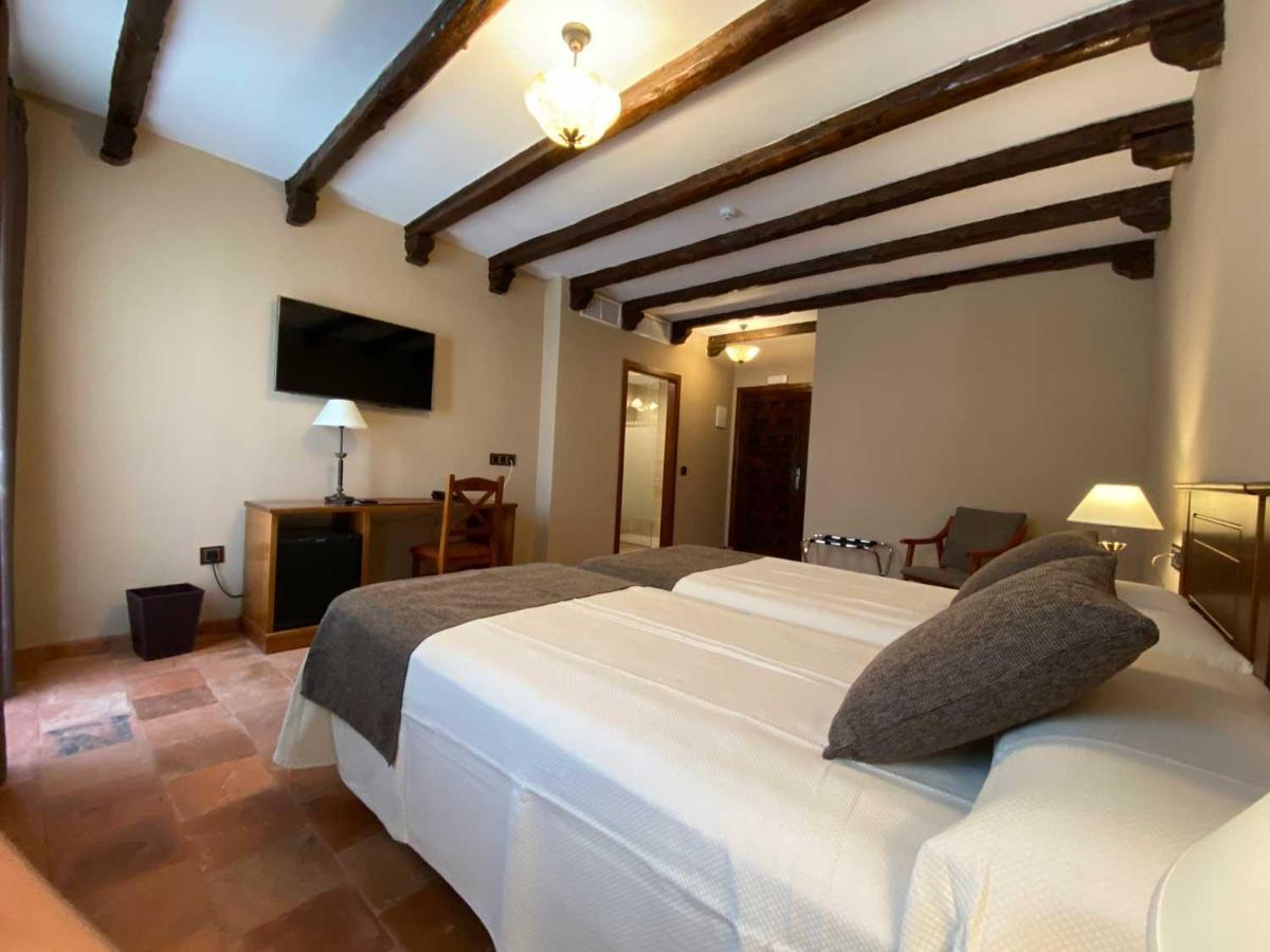 Hotel Rural El Lagar De Nemesio Perales de Tajuna Esterno foto