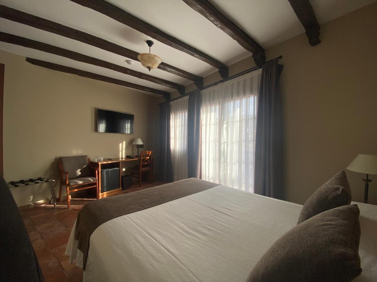 Hotel Rural El Lagar De Nemesio Perales de Tajuna Esterno foto