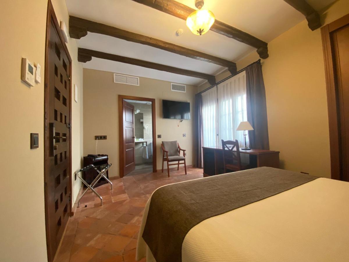Hotel Rural El Lagar De Nemesio Perales de Tajuna Esterno foto