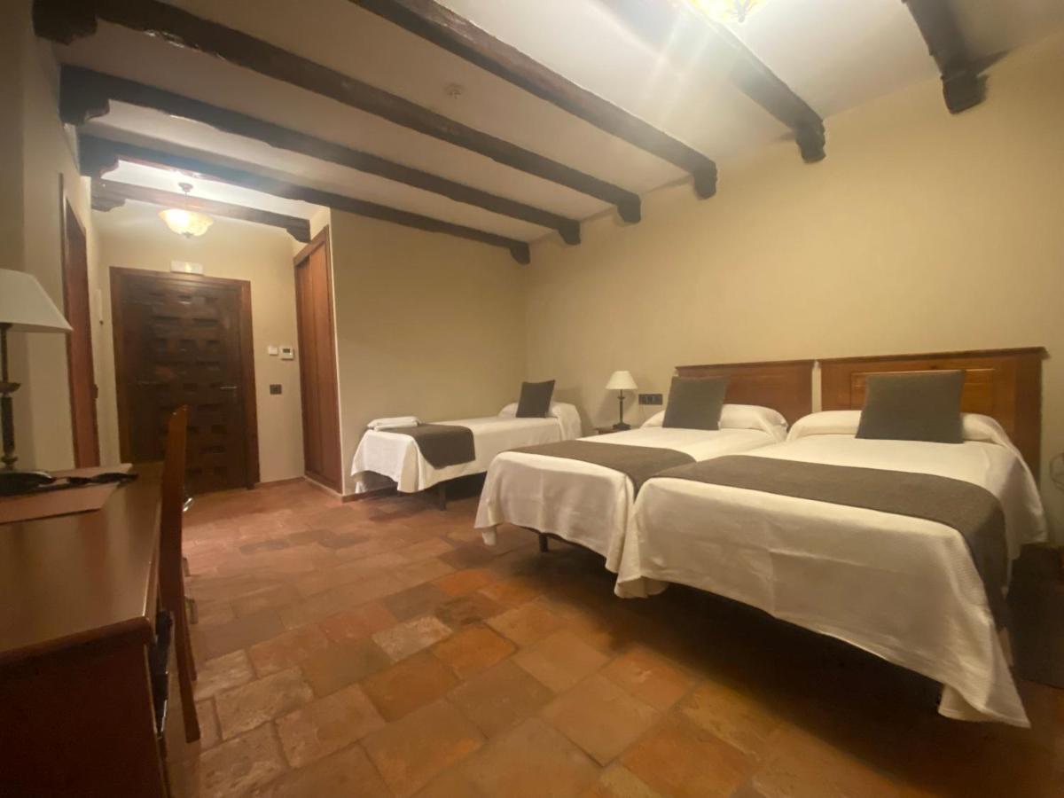 Hotel Rural El Lagar De Nemesio Perales de Tajuna Esterno foto